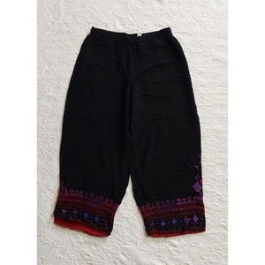 Chicos Design Pants Women's Size 3 (XL),Rayón, Embroidery, Black ,Straingh Legs.